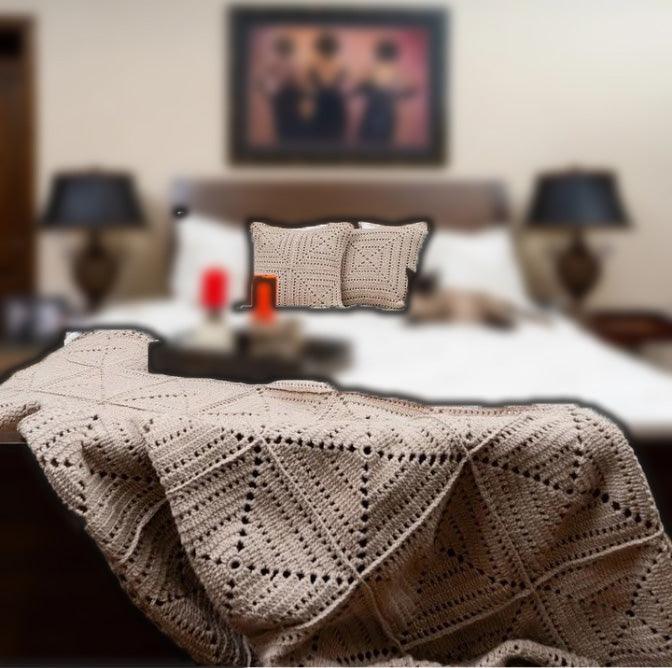 طقم غطاء سرير ووسادتين