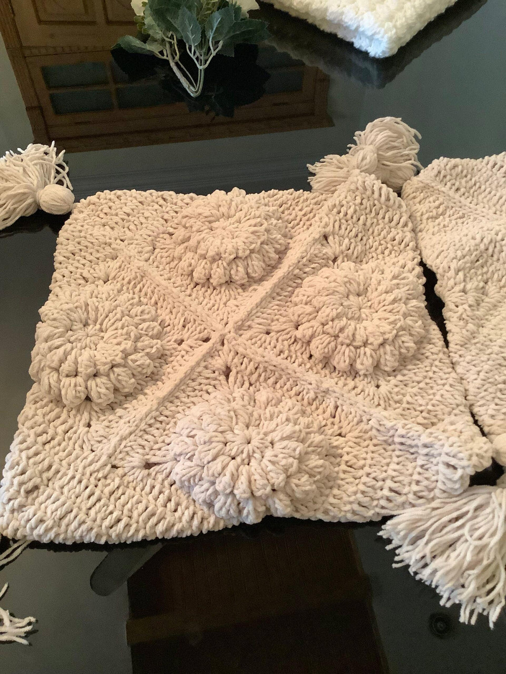 Cushion Cover with Tassels - 1 Piece