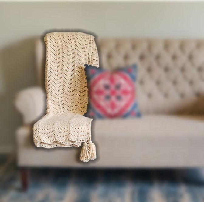 غطاء سرير / غطاء أريكة مع 4 شرابات في الزوايا